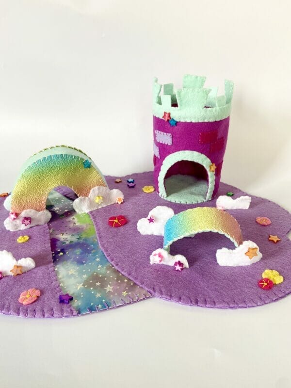 MAGICAL FANTASY FELT PLAY MAT