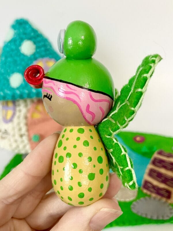 FROG FAIRY WOODEN PEG DOLL - Image 4