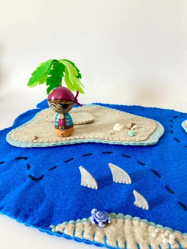 PIRATE FELT PLAY MAT - Image 10