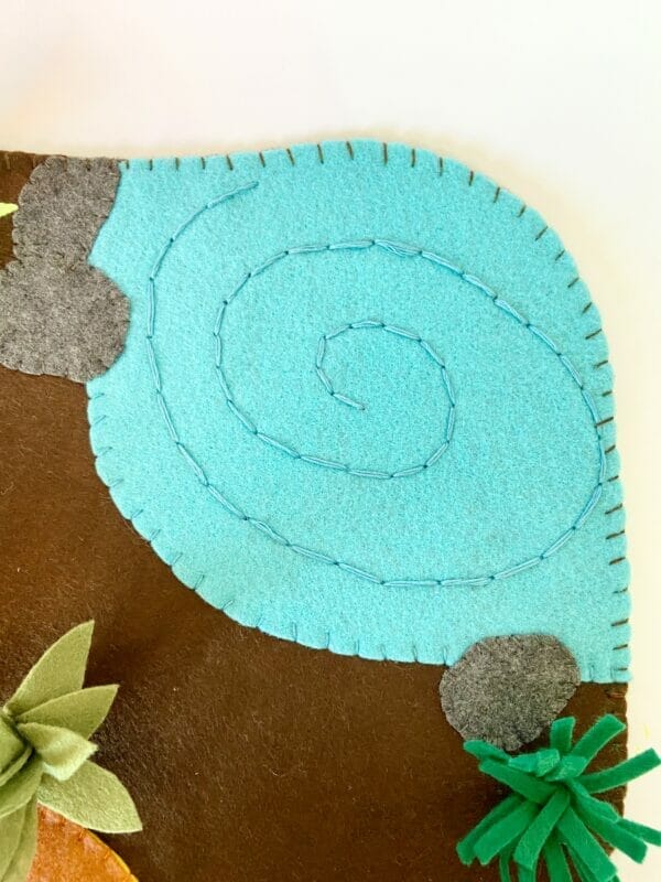 PREHISTORIC DINOSAUR FELT PLAY MAT - Image 6