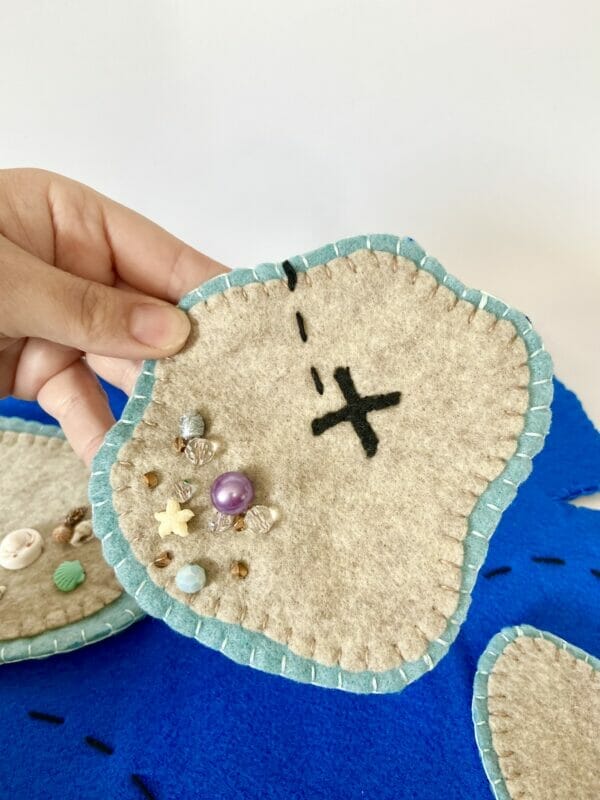 PIRATE FELT PLAY MAT - Image 4