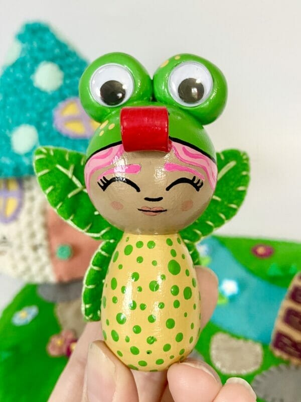 FROG FAIRY WOODEN PEG DOLL - Image 3