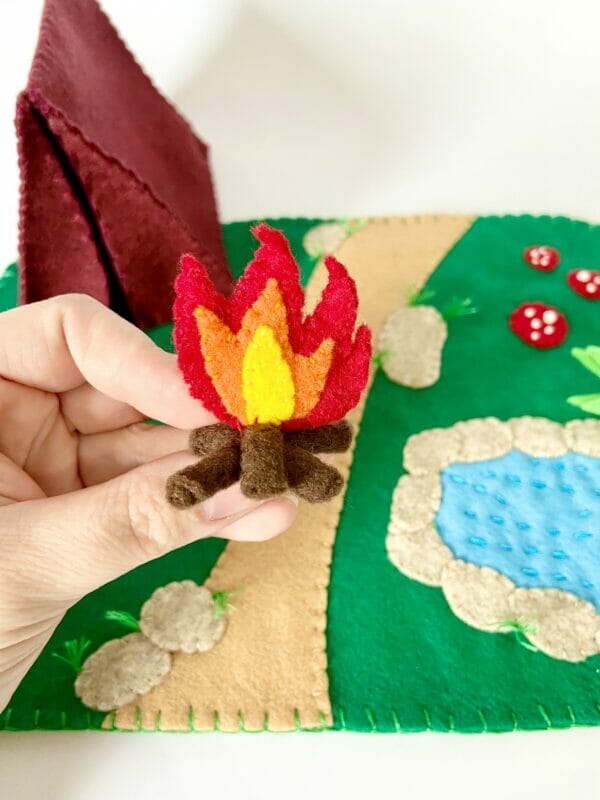 WOODLAND FELT PLAY MAT - Image 4