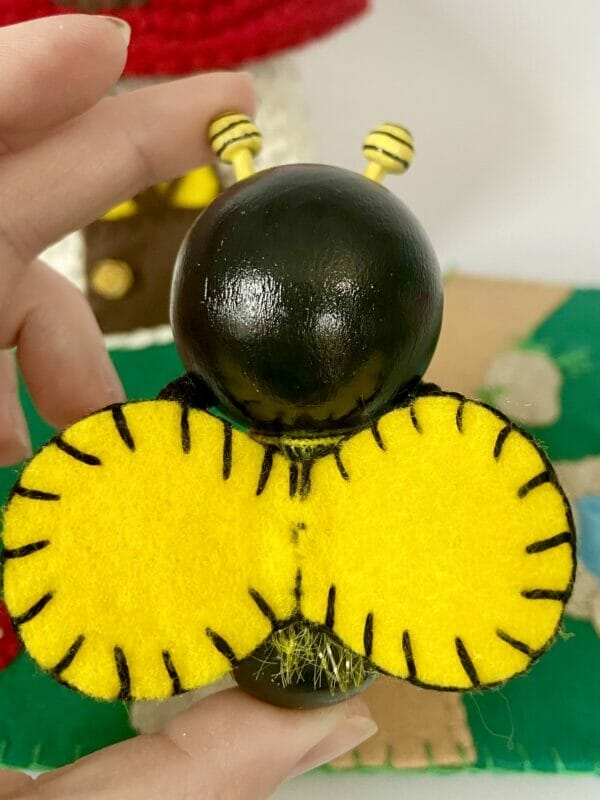 BEE WOODEN PEG DOLL - Image 3