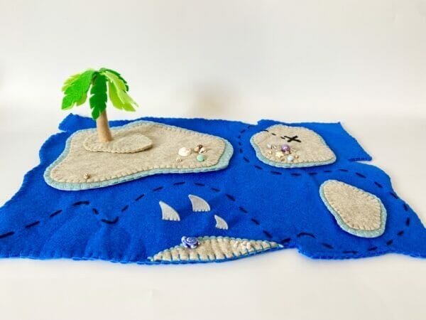 PIRATE FELT PLAY MAT - Image 2